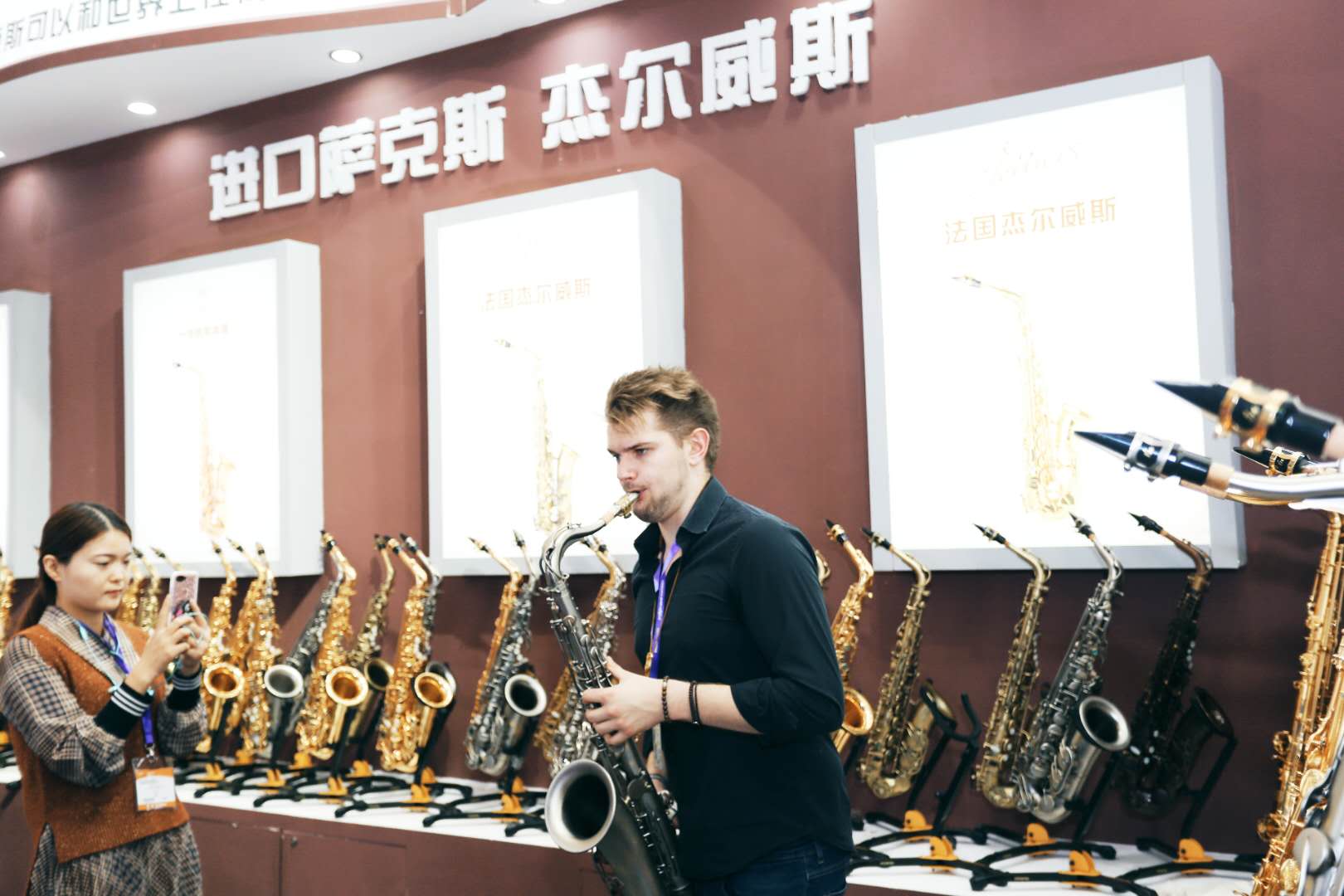 1581598933975789.jpg 微信圖片_20190622172034.jpg